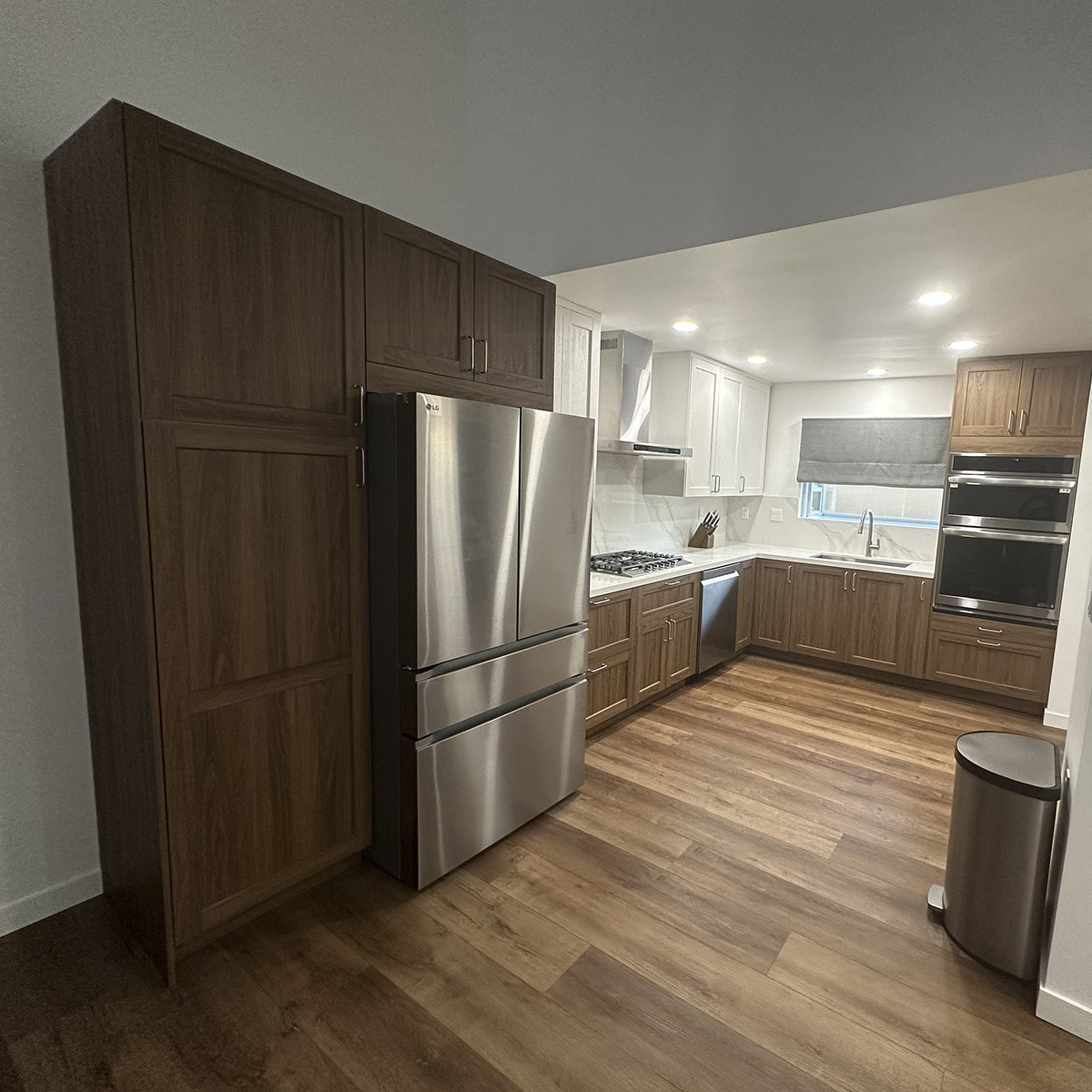 Minimalist Flow & Open Concept